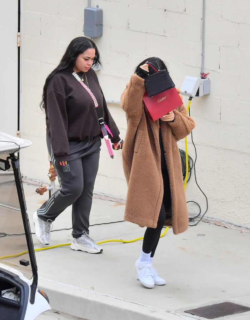 Kylie Jenner seen in public for the first time since it was reported that her Best friend jordyn woods cheated with Tristan Thompson