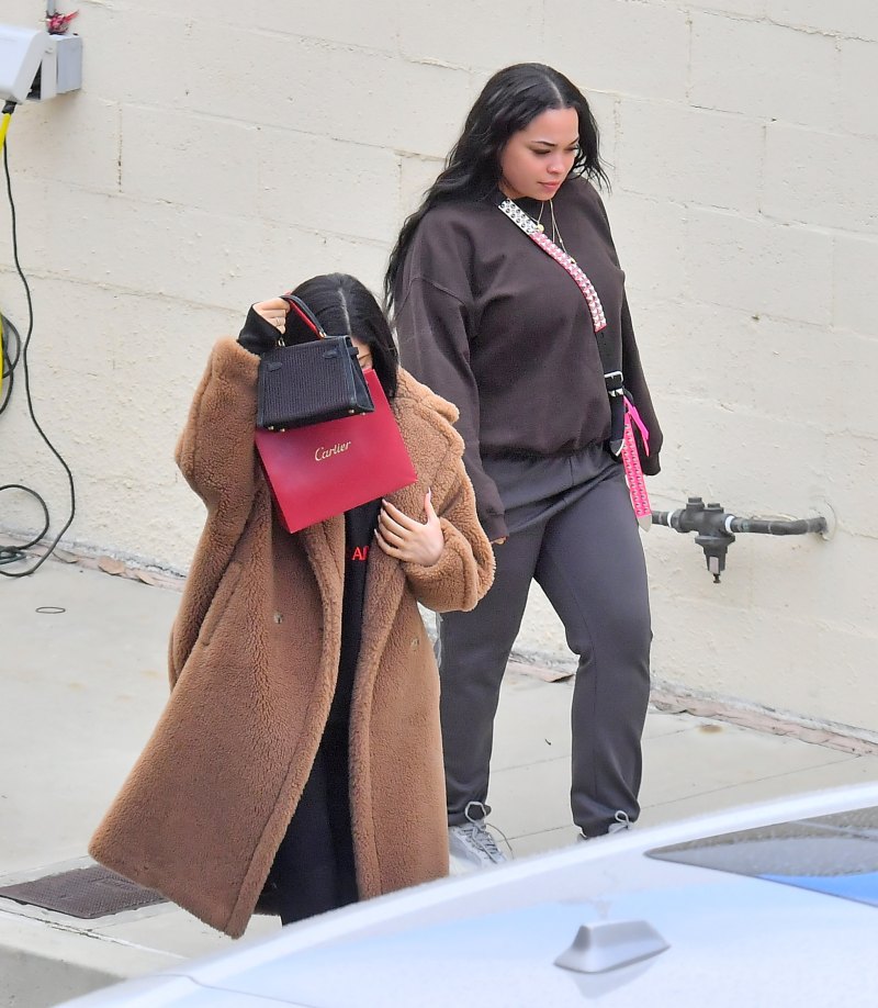 Kylie Jenner seen in public for the first time since it was reported that her Best friend jordyn woods cheated with Tristan Thompson