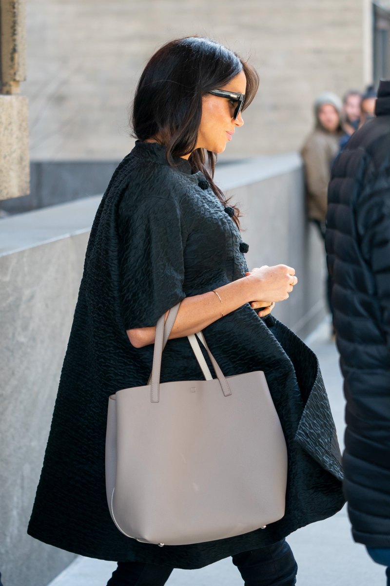 Meghan Markle wearing all black while walking in NYC