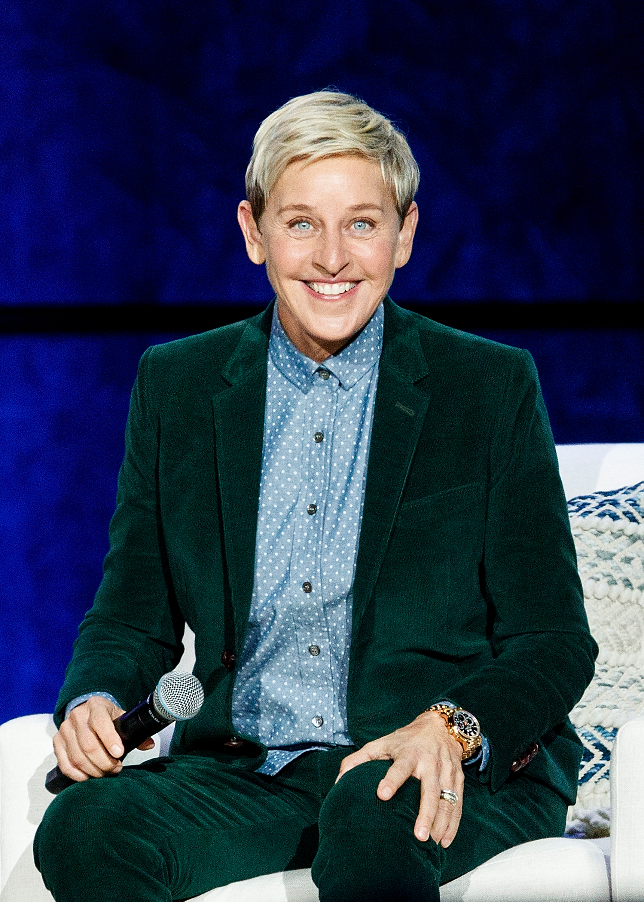 ellen degeneres most charitable celebs national day of kindness