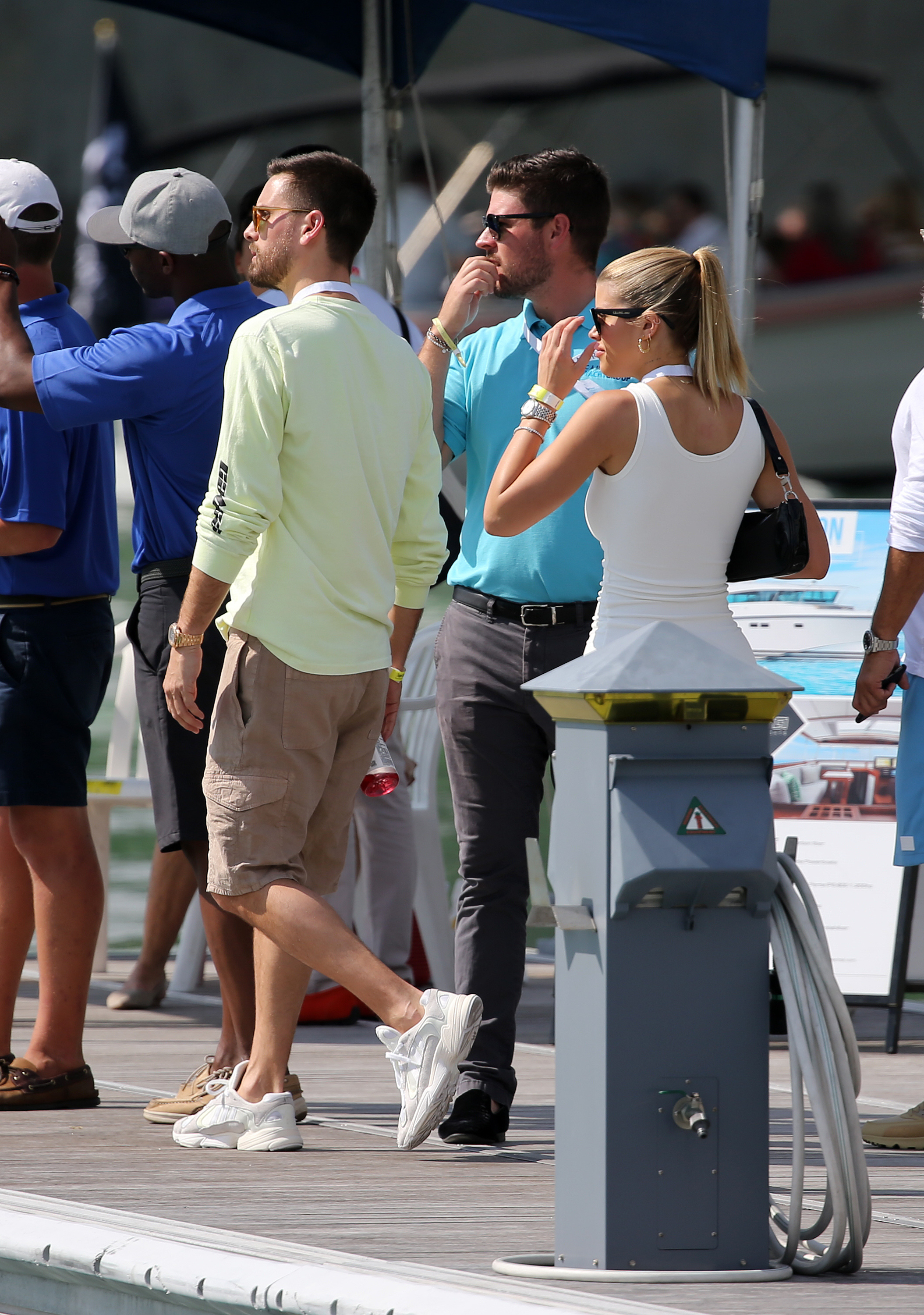 sofia-richie-scott-disick-miami-yacht