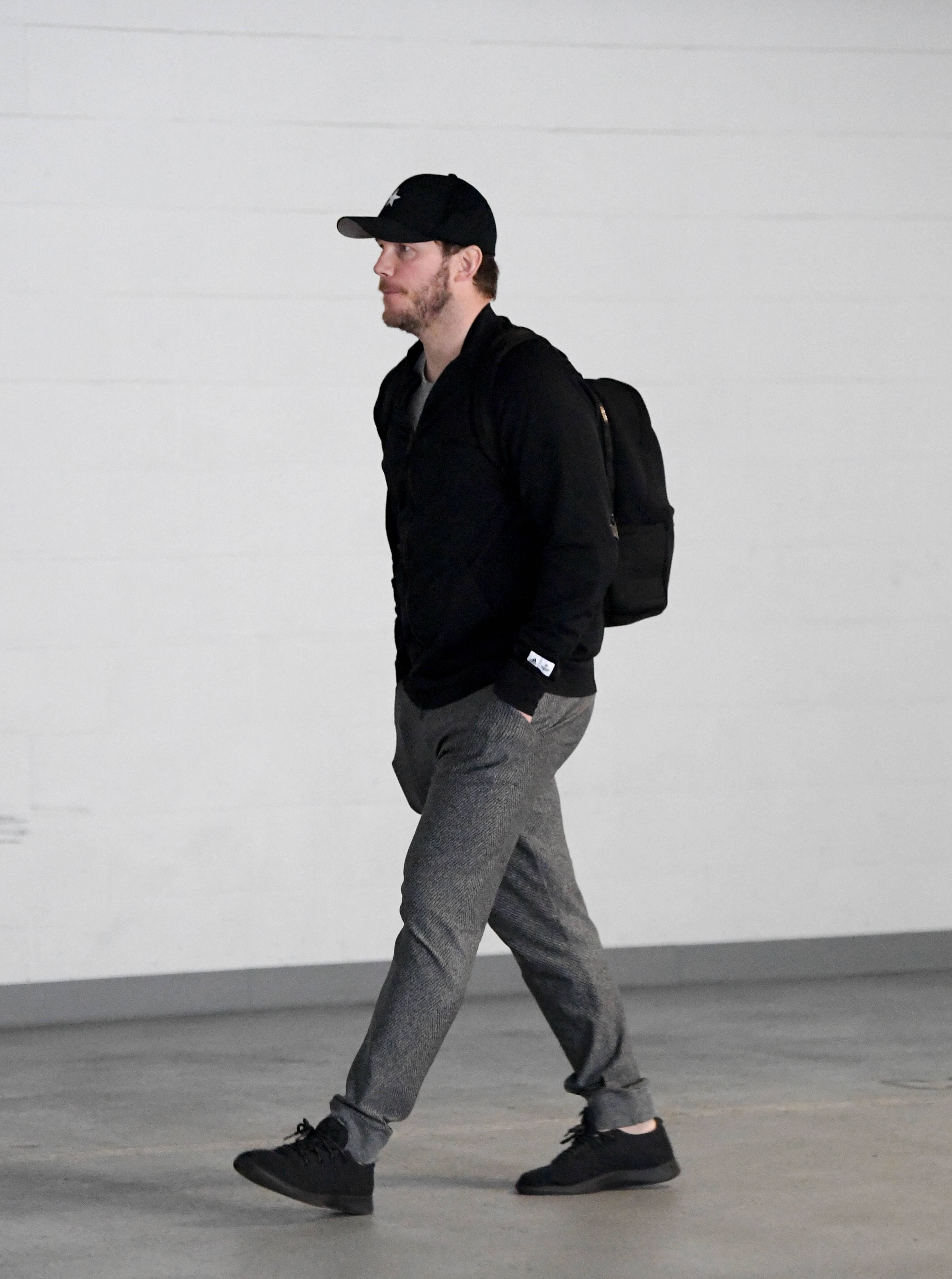 Chris Pratt and Katherine Schwarzenegger run errands together.
