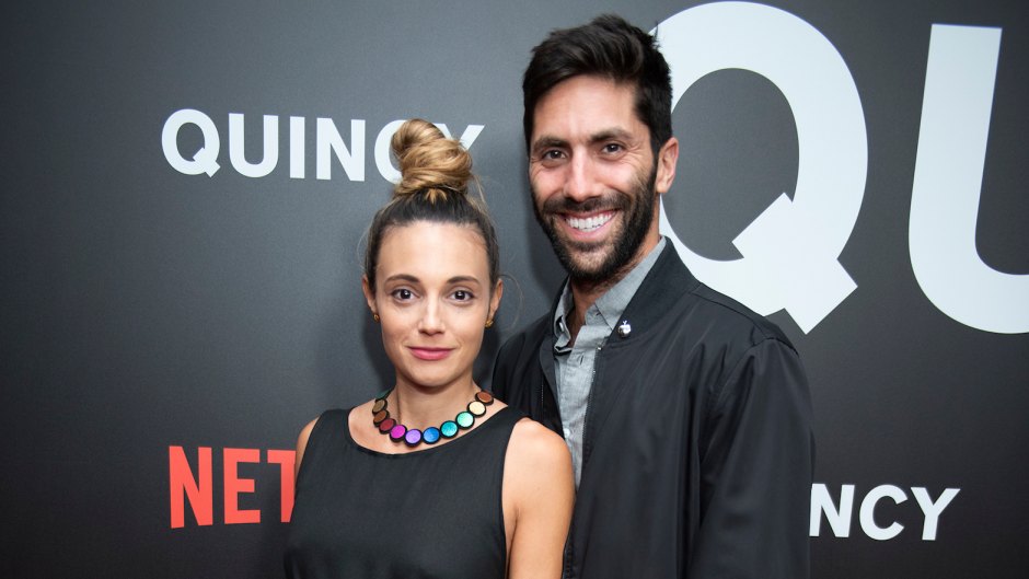 nev schulman and laura perlongo wearing black at an event