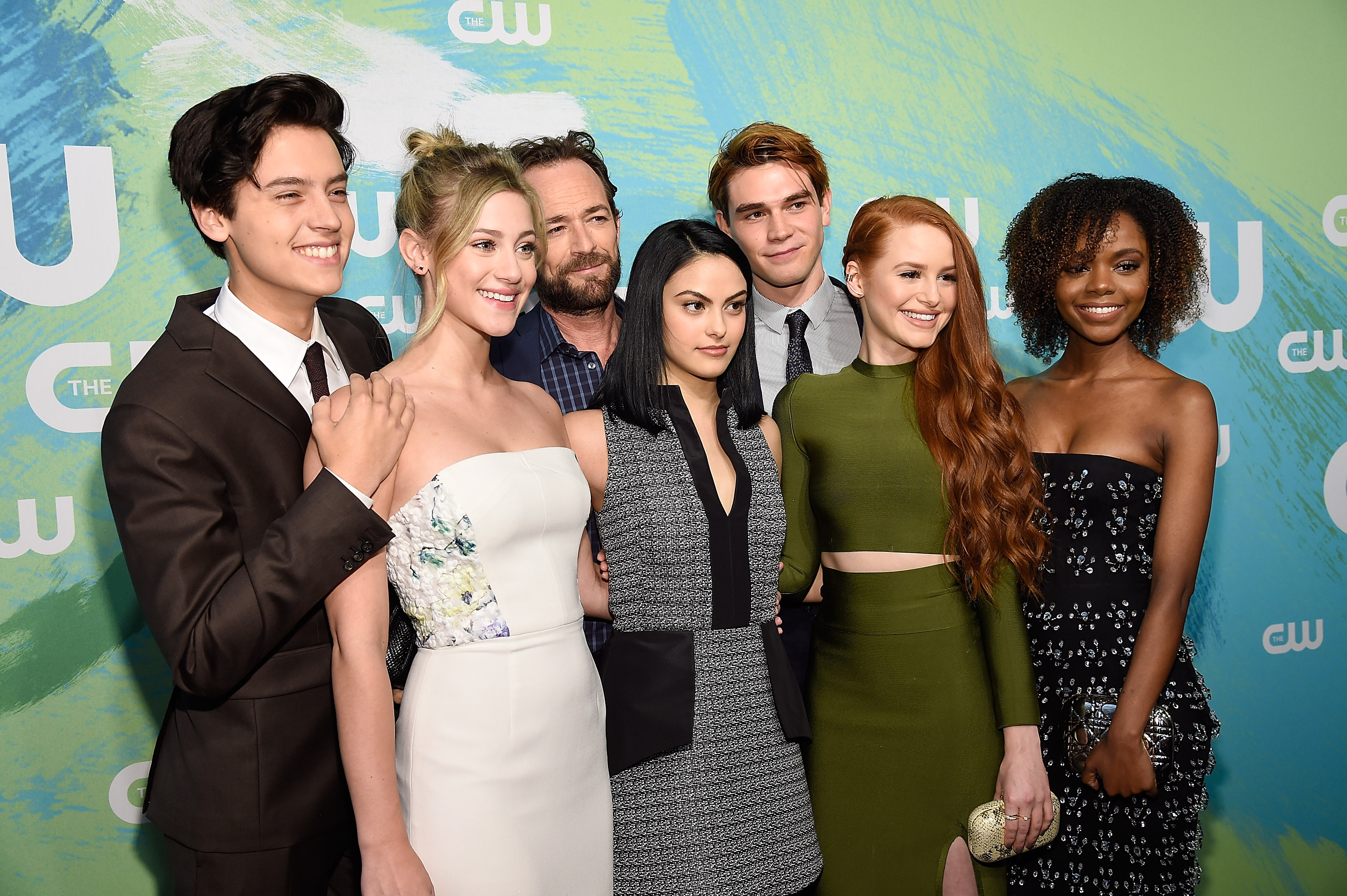 Riverdale Cast sends well wishes to luke perry