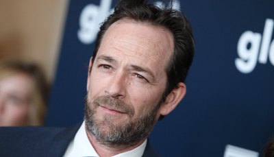 Riverdale dedicates new episode to luke perry after death