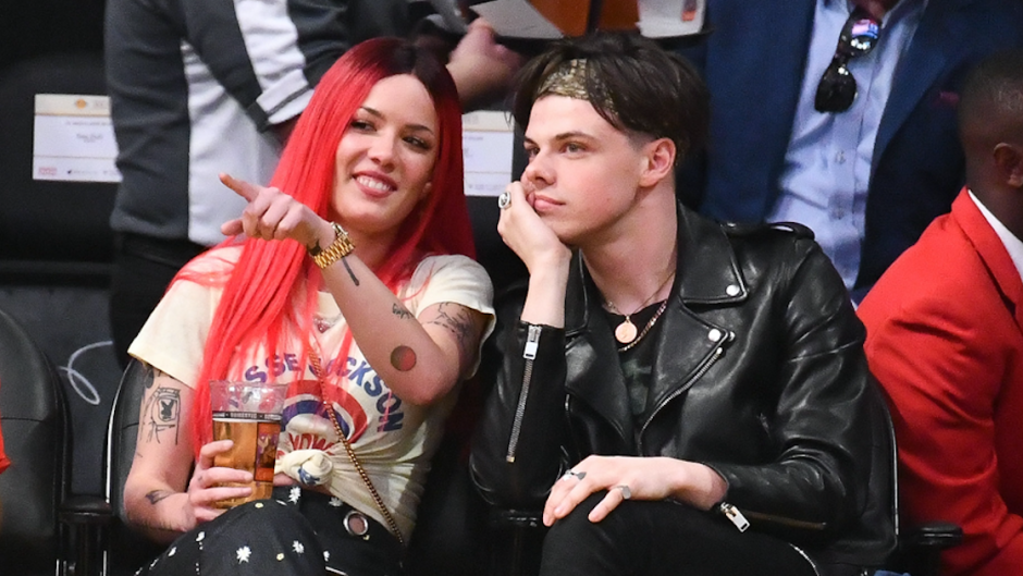 Halsey and boyfriend Yungblud watching a basketball game