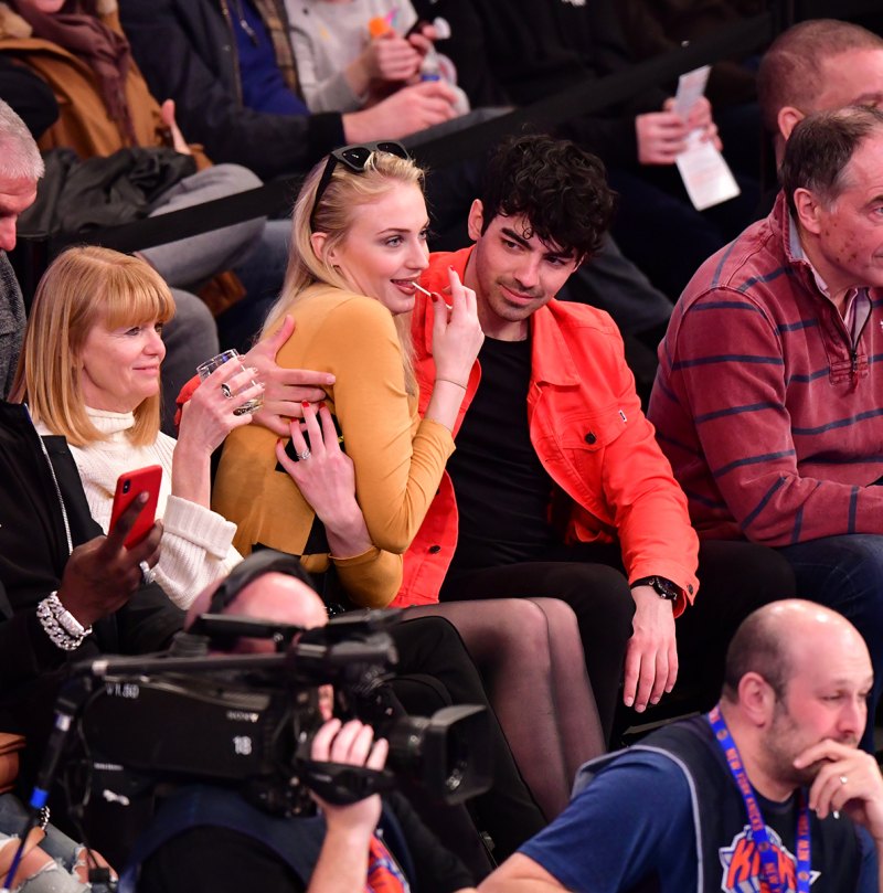 Joe Jonas and Fiancee Sophie Turner Share a Smooch While Courtside at Knicks Game