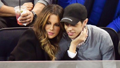 Kate Beckinsale Pete Davidson PDA Kiss New York Rangers Game