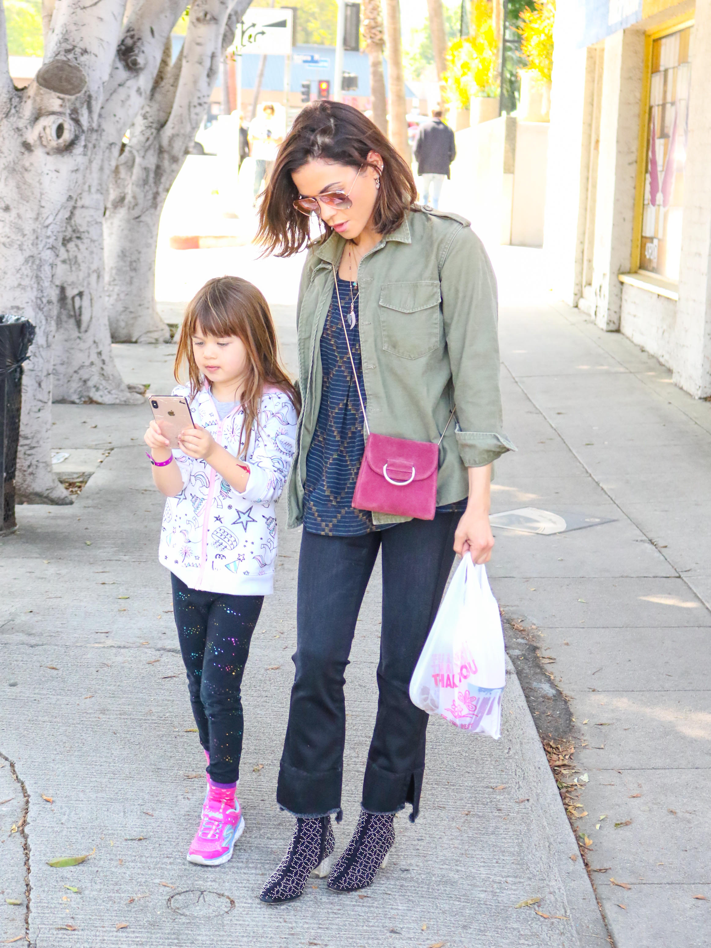 Jenna Dewan and daughter Everly go to the farmer's market in Studio City.