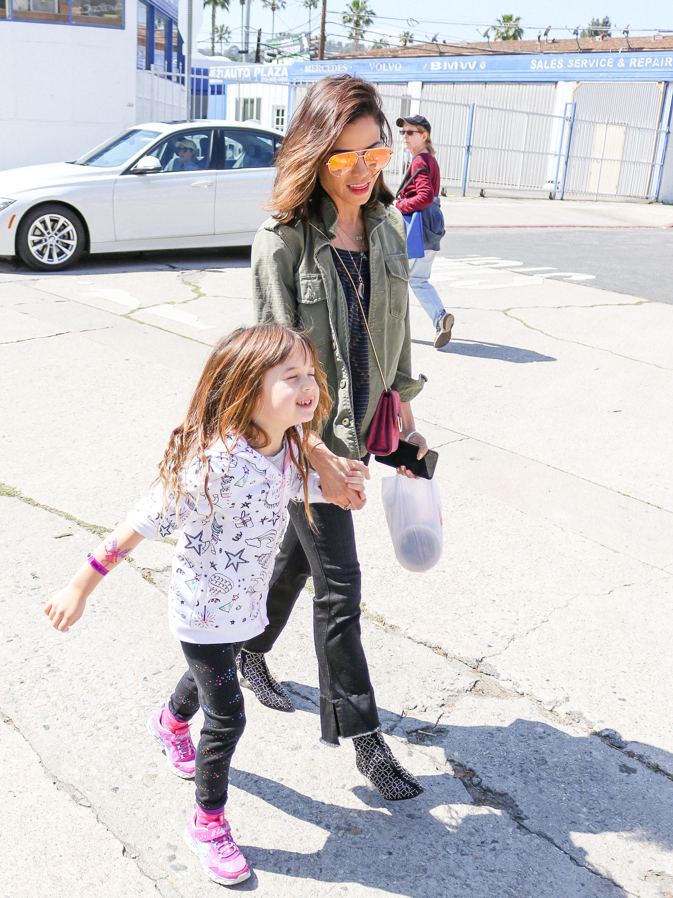 Jenna Dewan and daughter Everly go to the farmer's market in Studio City.