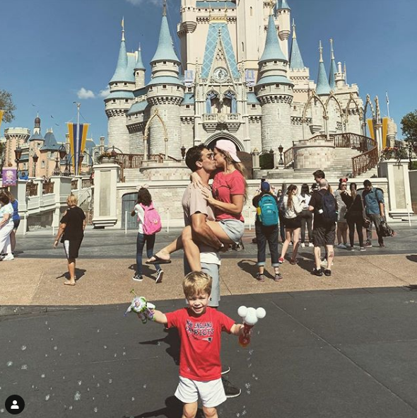 jessie james decker with eric decker