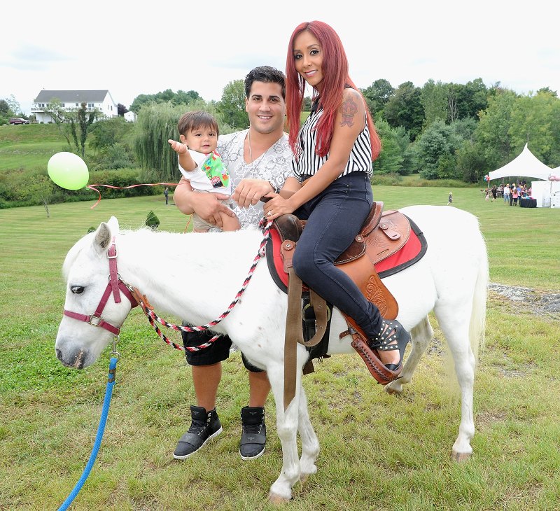 Nicole Snooki Polizzi Jionni LaValle relationship timeline