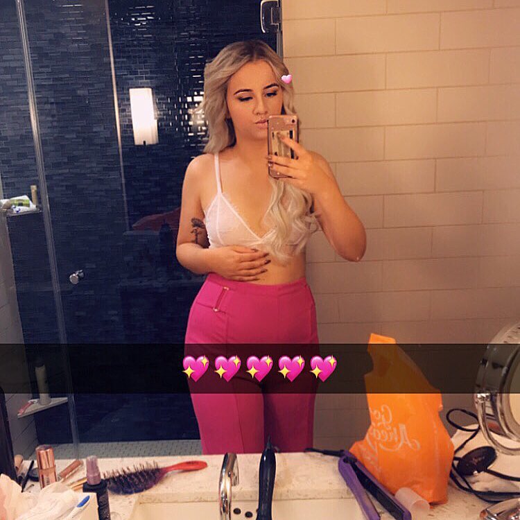 Young and Pregnant Star Kayla Sessler Shows Off Baby Bump at 15 Weeks