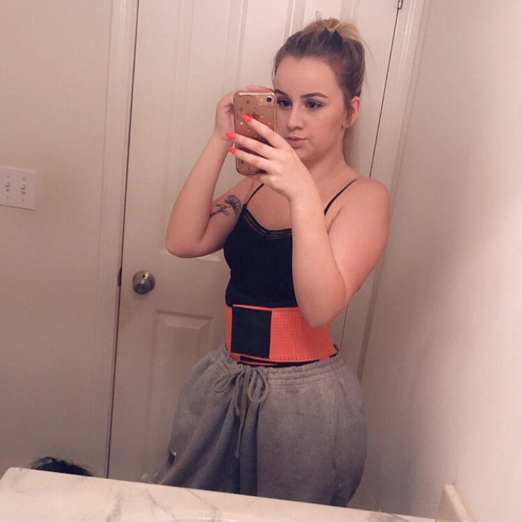 Young and Pregnant Star Kayla Sessler Shows Off Baby Bump at 15 Weeks