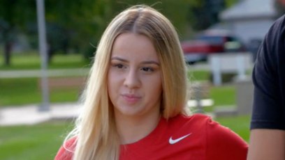 Young and Pregnant Star Kayla Sessler Shows Off Baby Bump at 15 Weeks