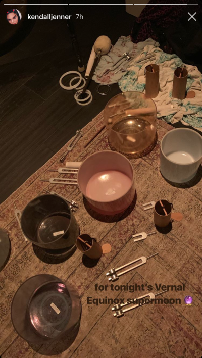 kendall-jenner-libra-supermoon