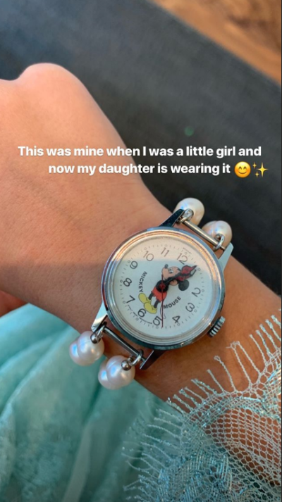 kourtney-kardashian-mickey-mouse-watch