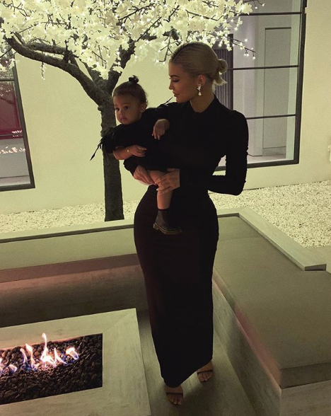 kylie-jenner-fan-theory