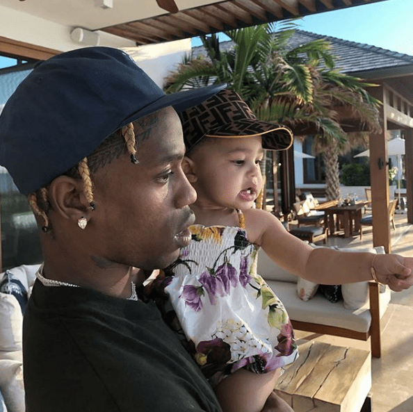 kylie-jenner-fan-theory