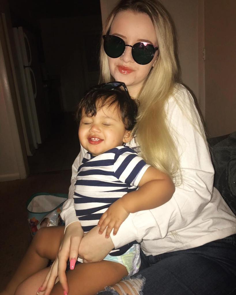 young and pregnant star kayla sessler admits her second pregnancy was 'definitely not' planned