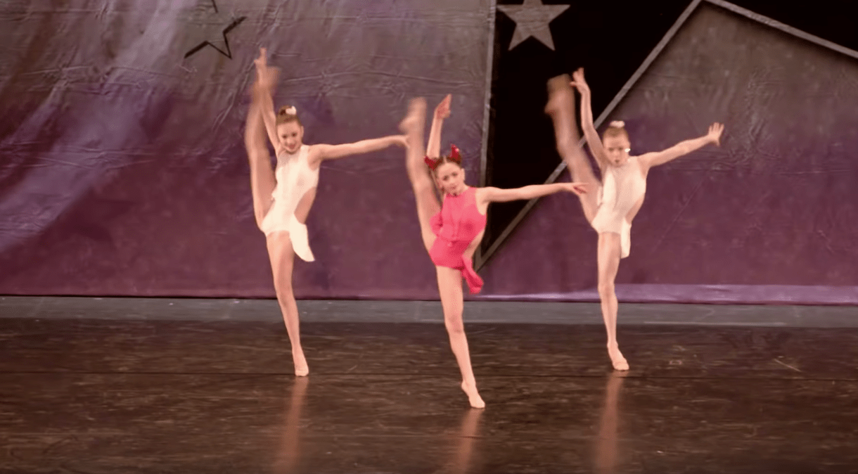 Dance Moms Trailer
