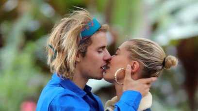 Hailey Baldwin Kissing Justin Bieber