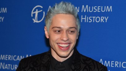 pete davidson with blue hair