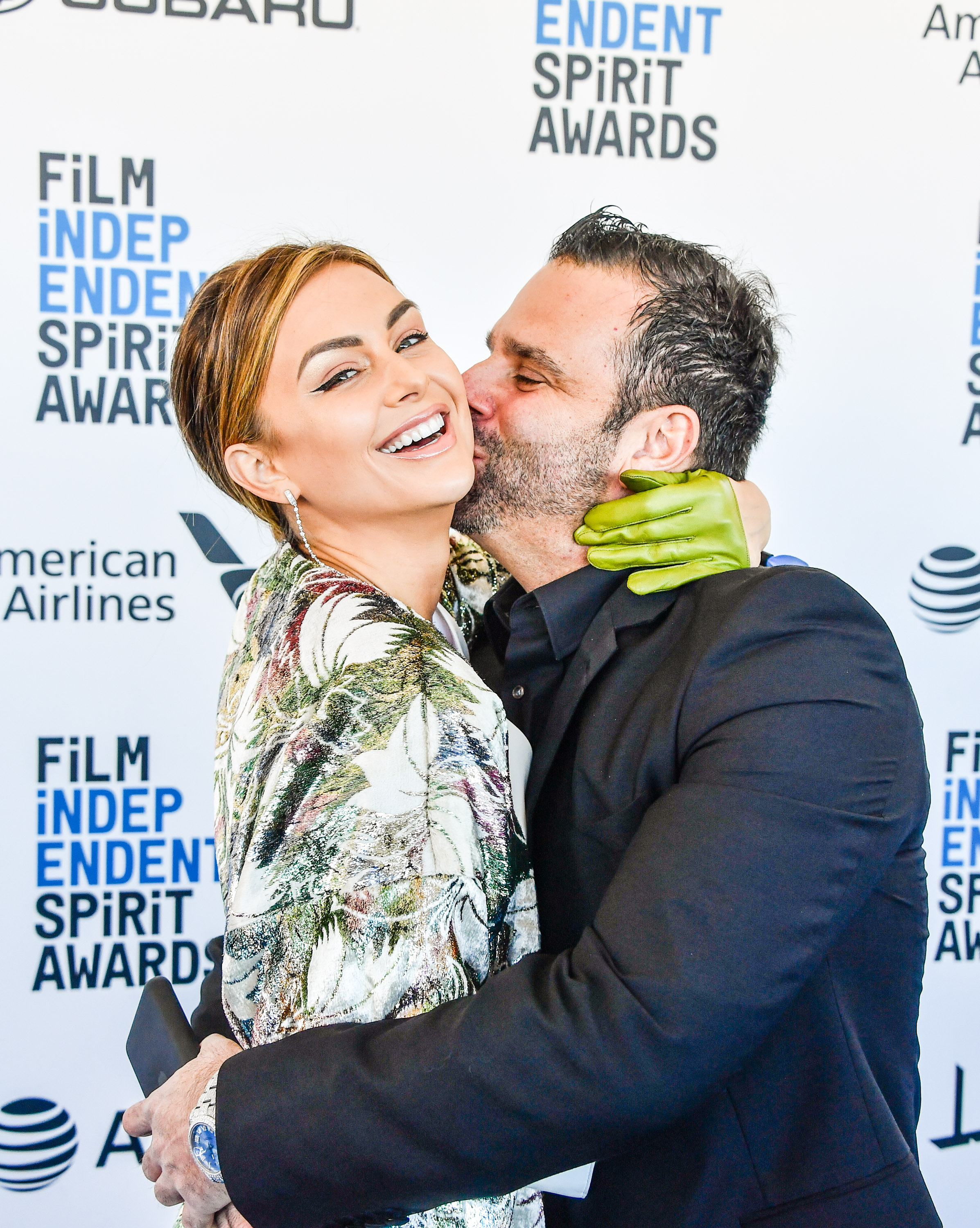 Lala Kent Randall Emmett kissing red carpet pda