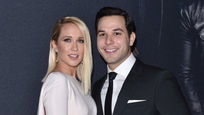 Anna Camp and Skylar Astin split broke up marriage