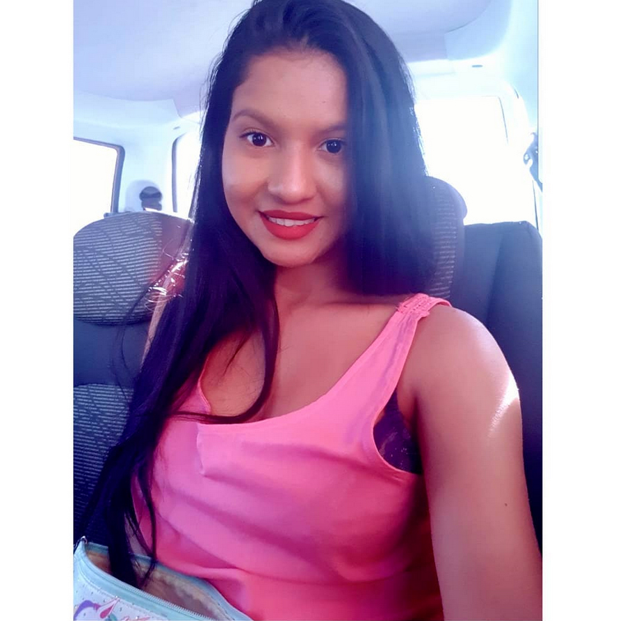 Karine-Breastfeeds-Joy-Pierre