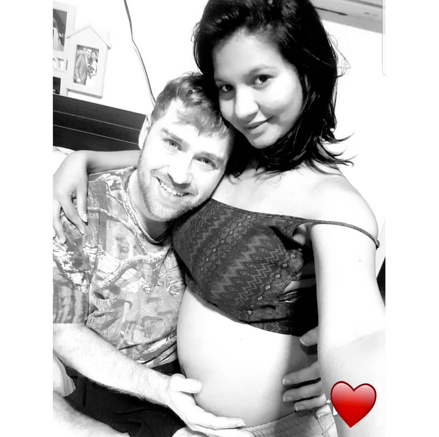 Karine-Breastfeeds-Joy-Pierre