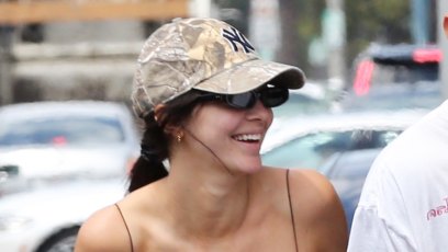 Kendall Jenner physique lunch Cheesecake Factory