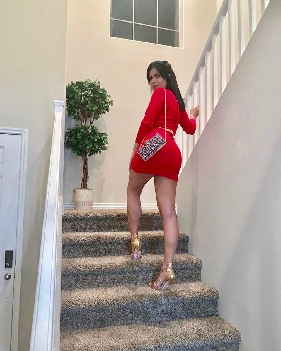 90 Day Fiance Star Larissa Dos Santos Reveals Her Secret to a Cellulite-Free Tush