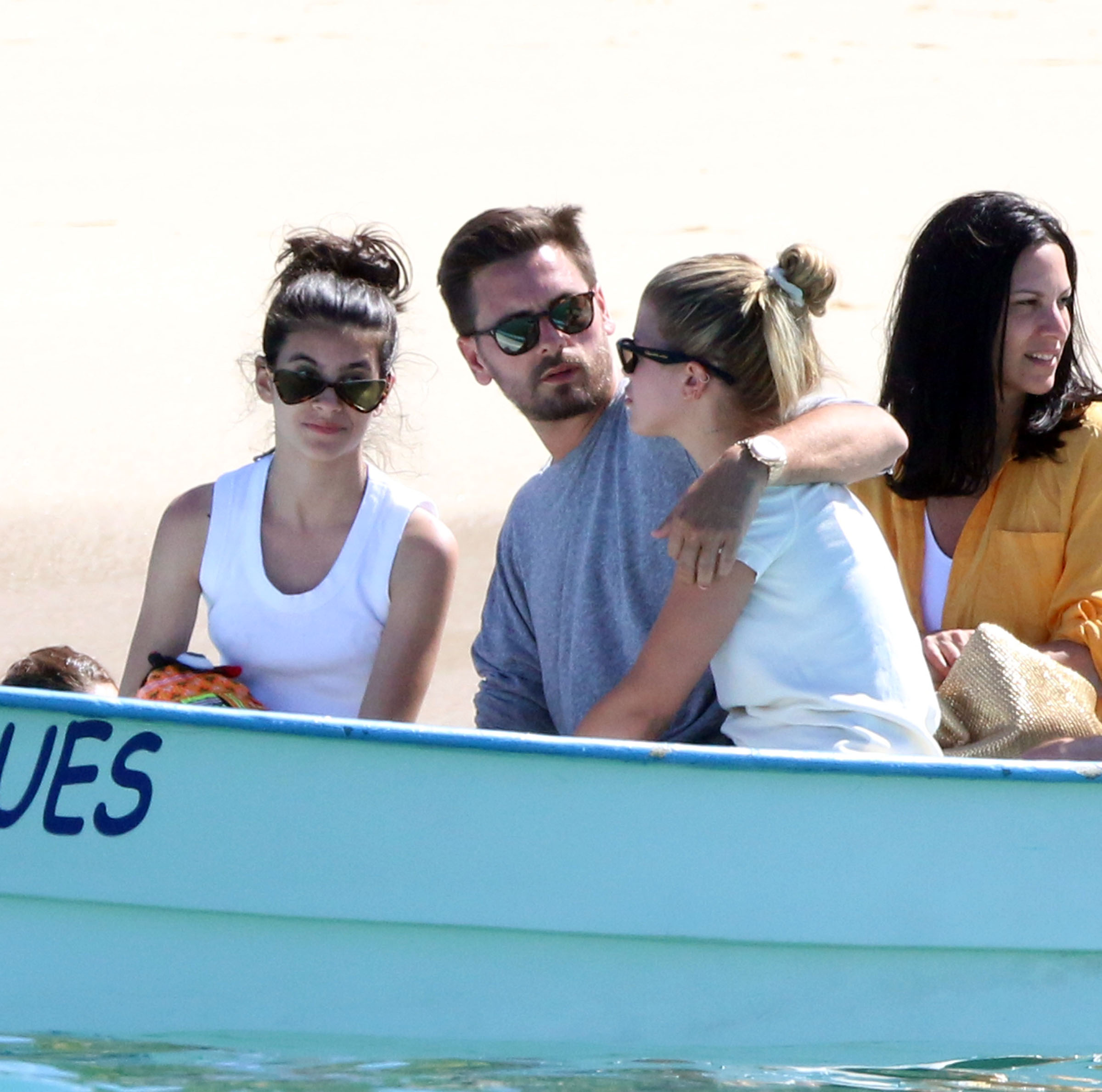scott disick sofia richie mexico
