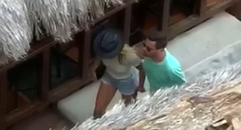 EXCLUSIVE: Scott Disick and Sofia Richie in Cabo