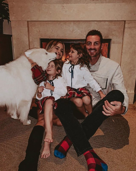Amanda Stanton Bobby Jacobs with Kinsley and Charlie