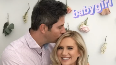 bachelor-arie-luyendyk-lauren-burnham-baby-shower