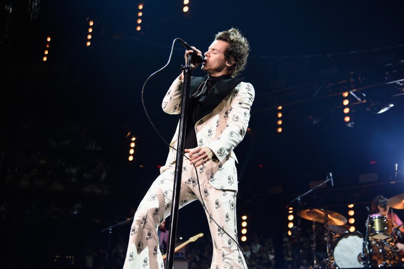harry styles style fashion best looks