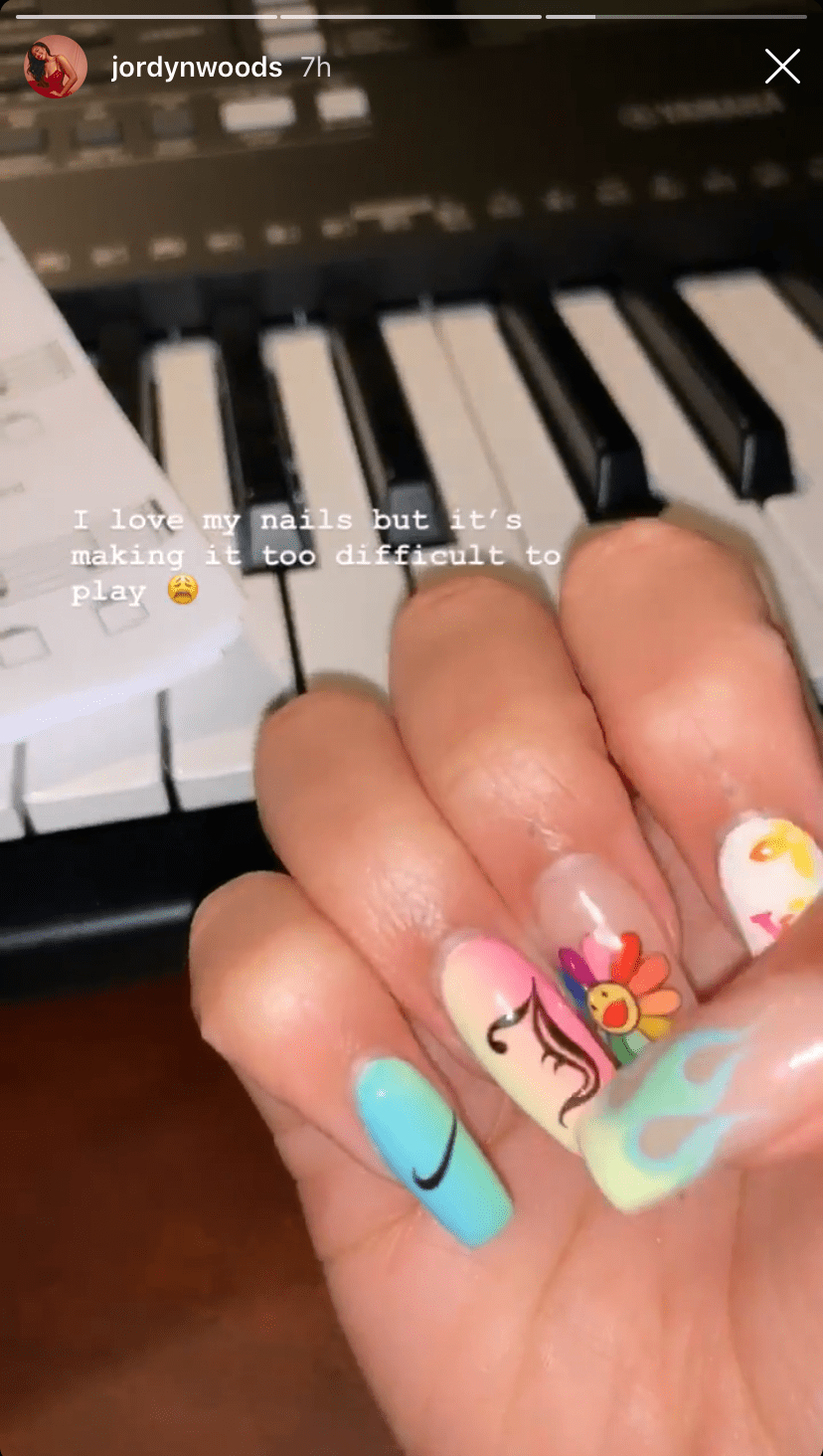jordyn-woods-piano-nails