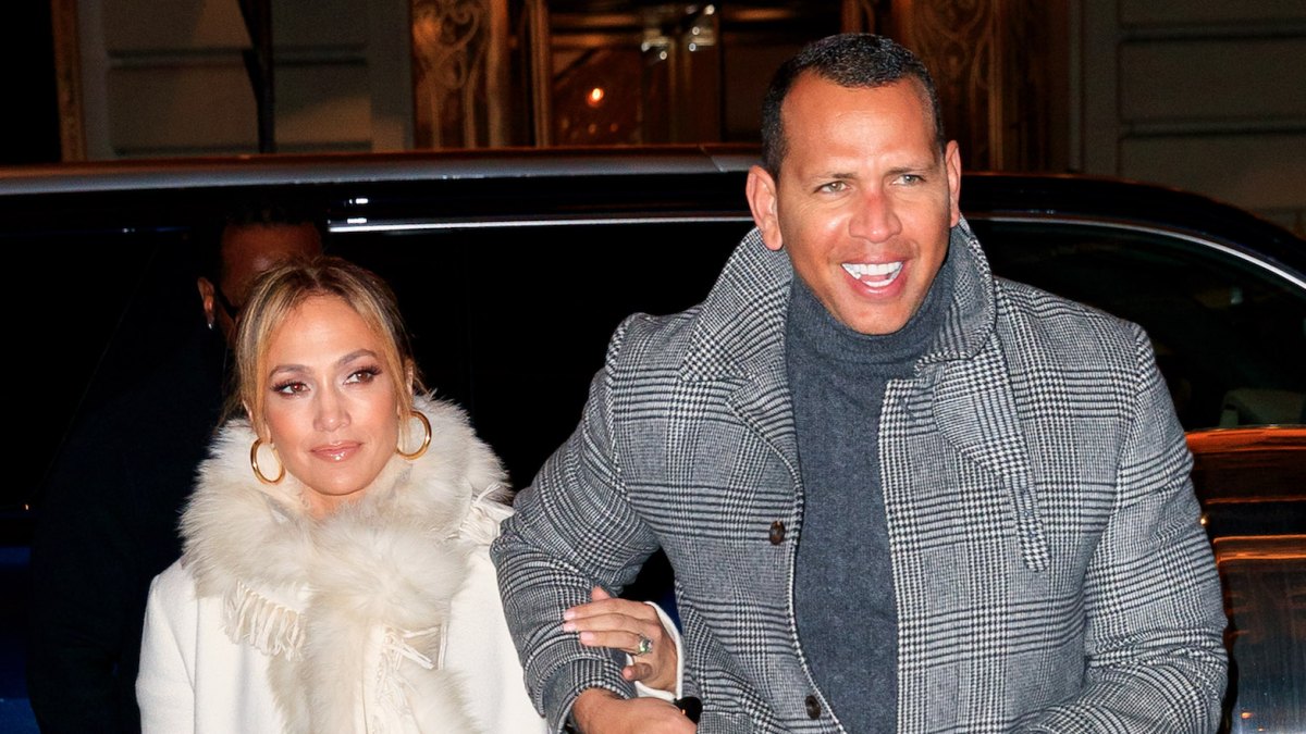 Jennifer Lopez Alex Rodriguez wedding plans engagement update no rush for wedding planning