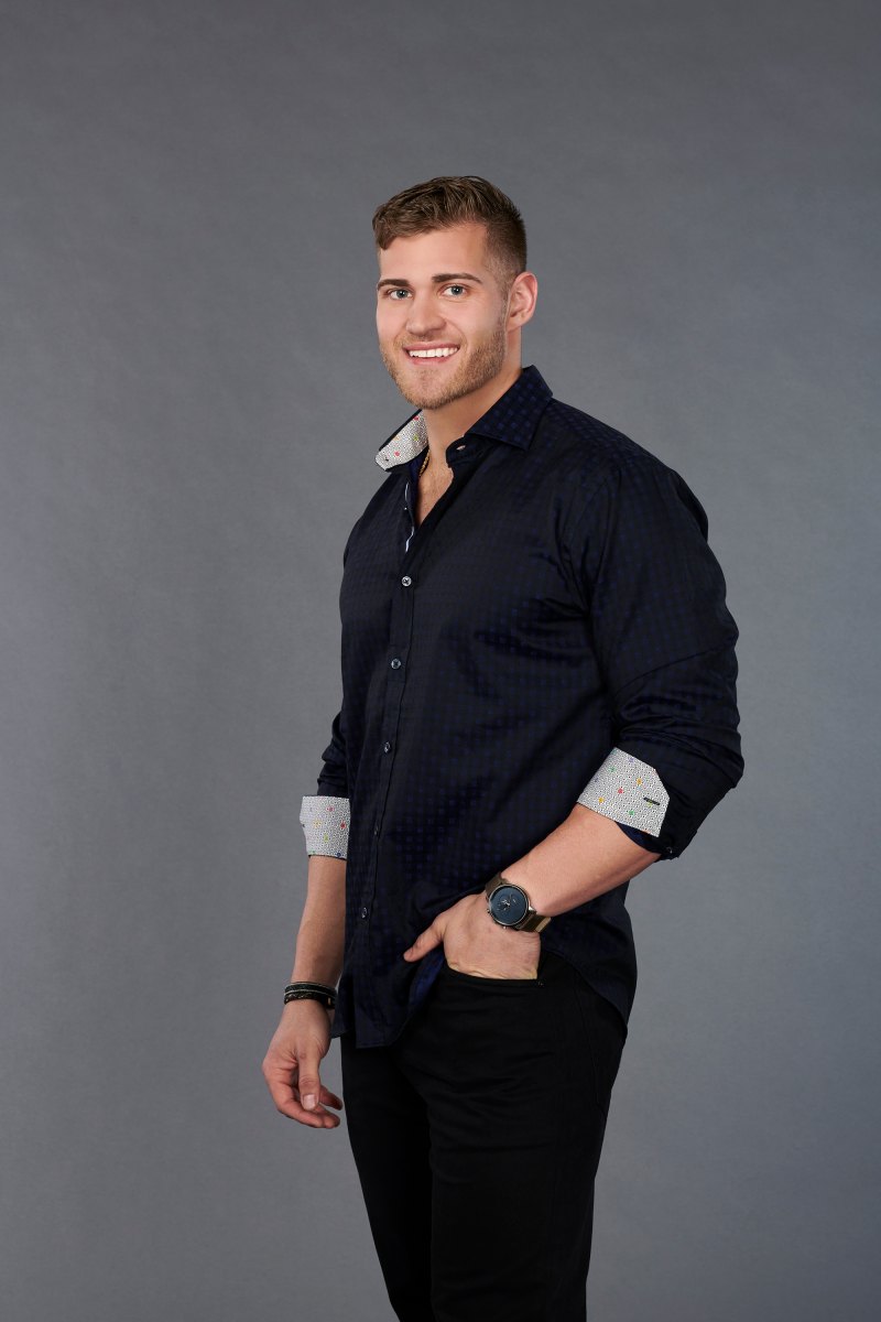 bachelorette luke parker hannah brown first impression rose
