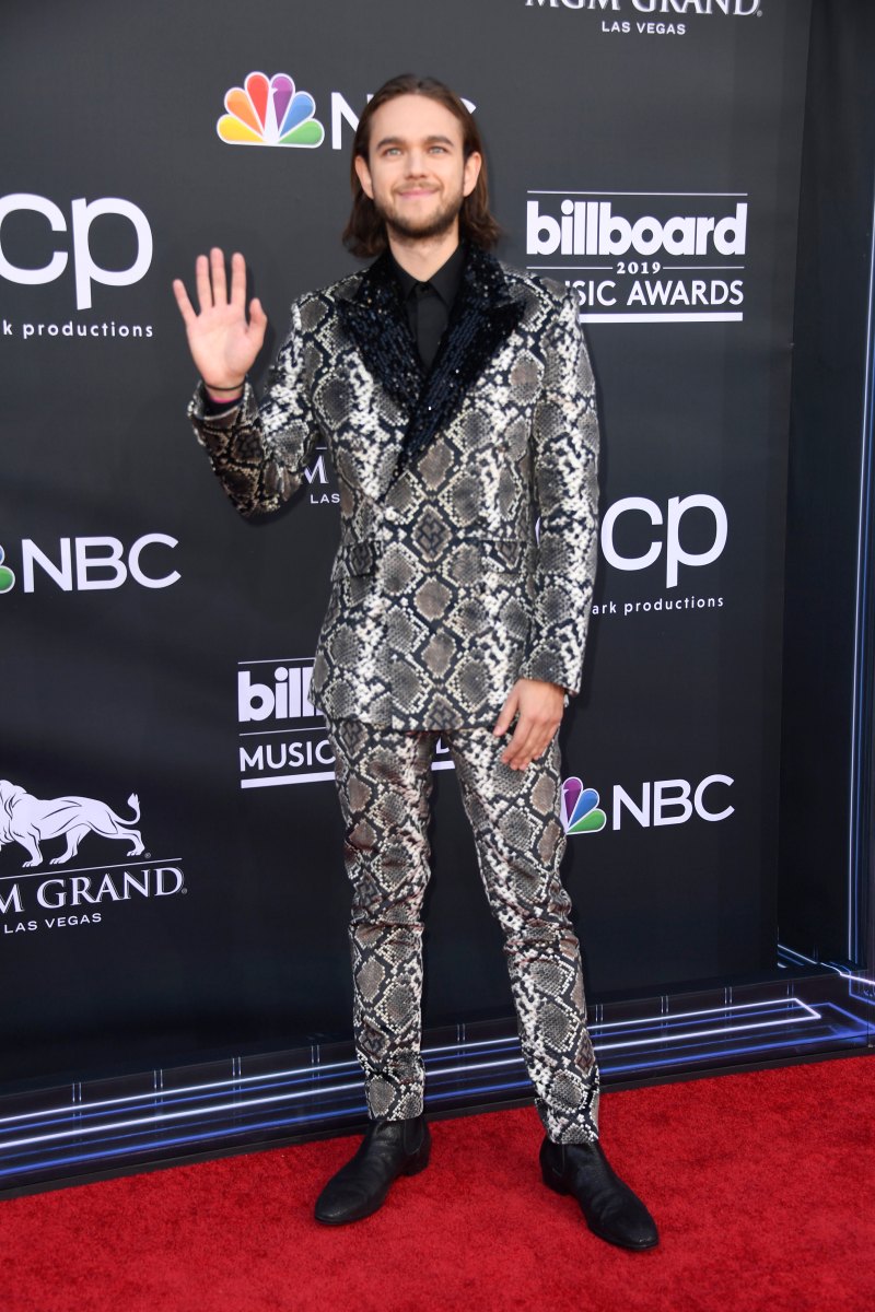 Zedd 2019 Billboard Music Awards snakeskin suit red carpeet
