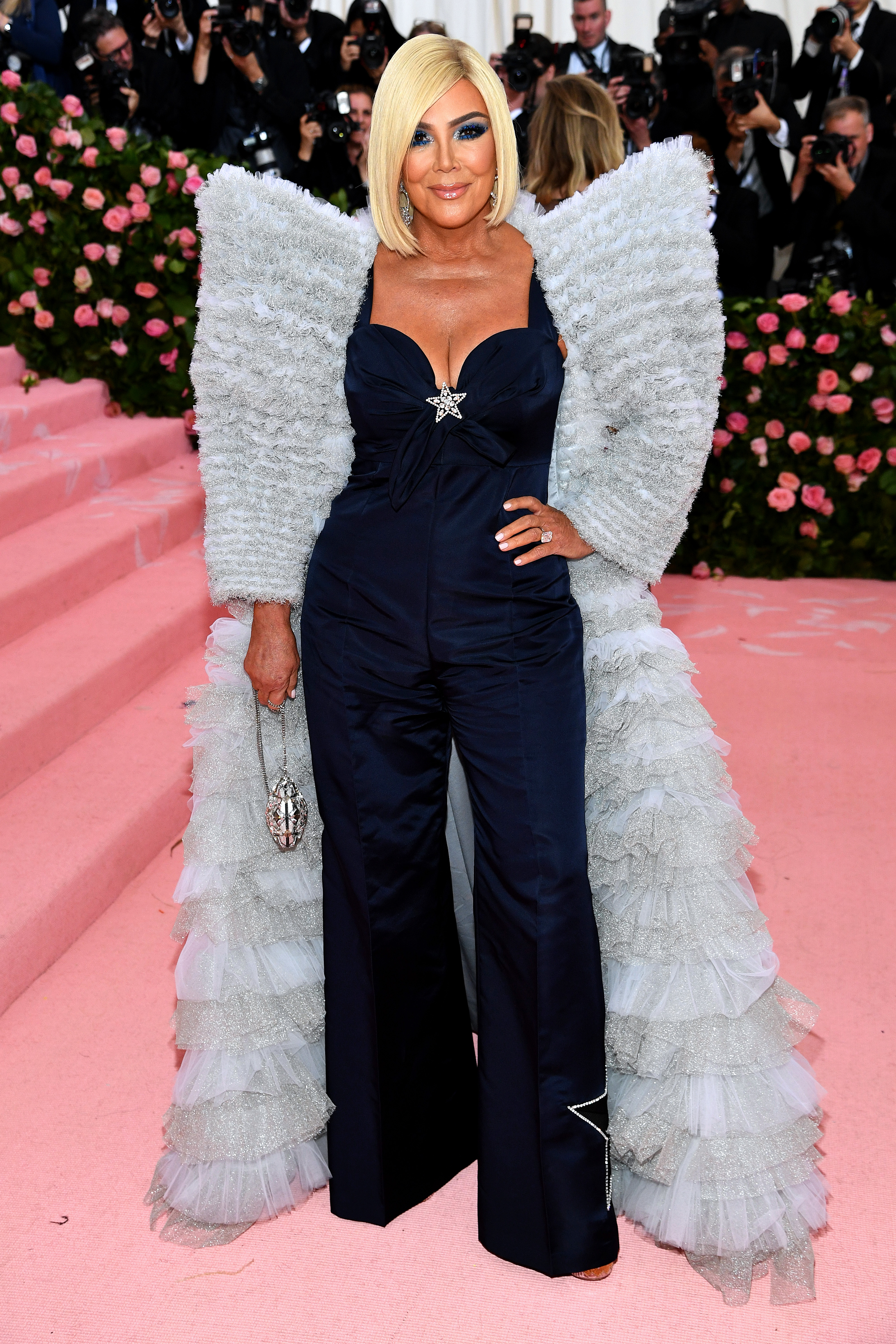 Kris Jenner met gala 2019 blue jumpsuit blonde hair