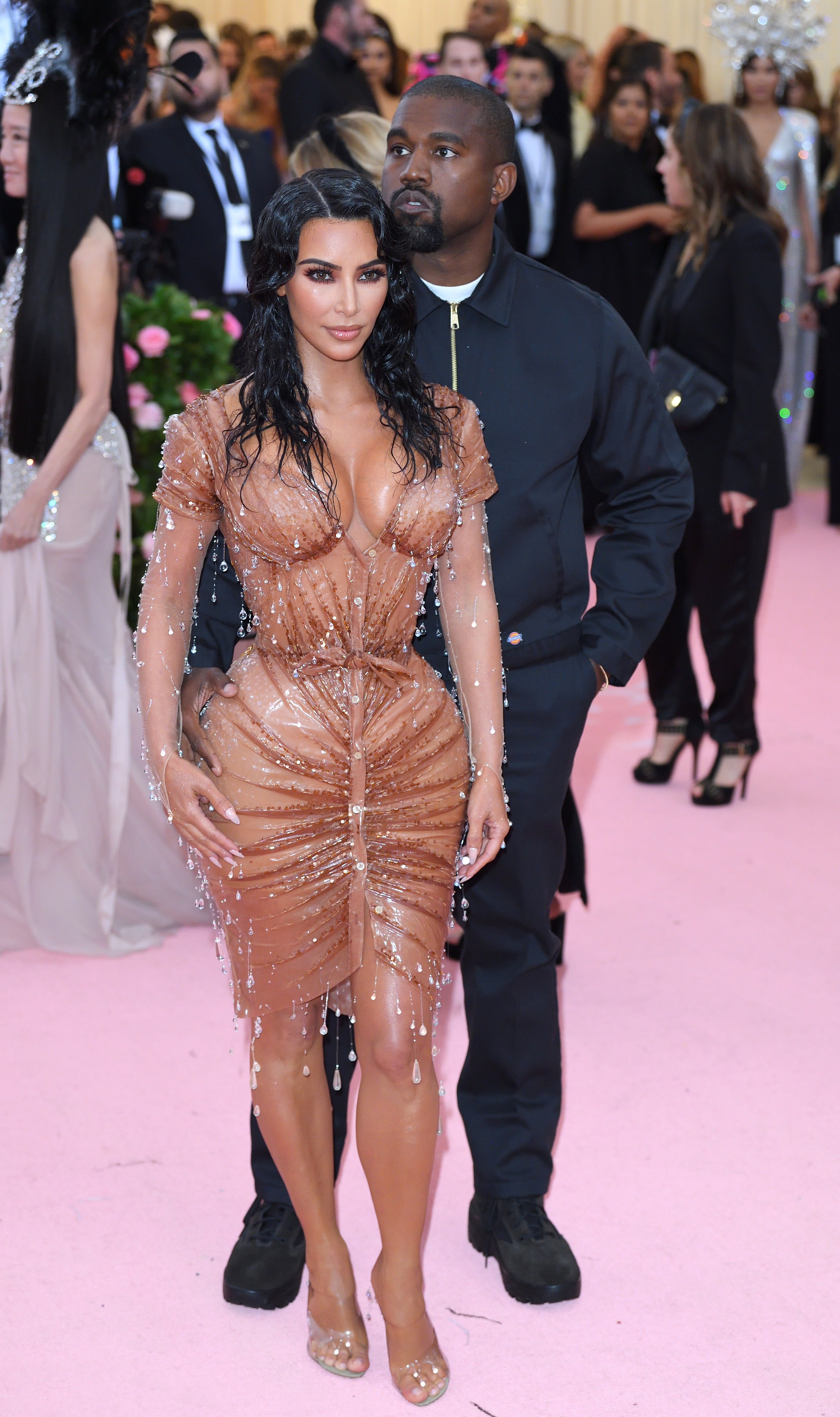 Kim Kardashian met gala waist tiny corset weight loss
