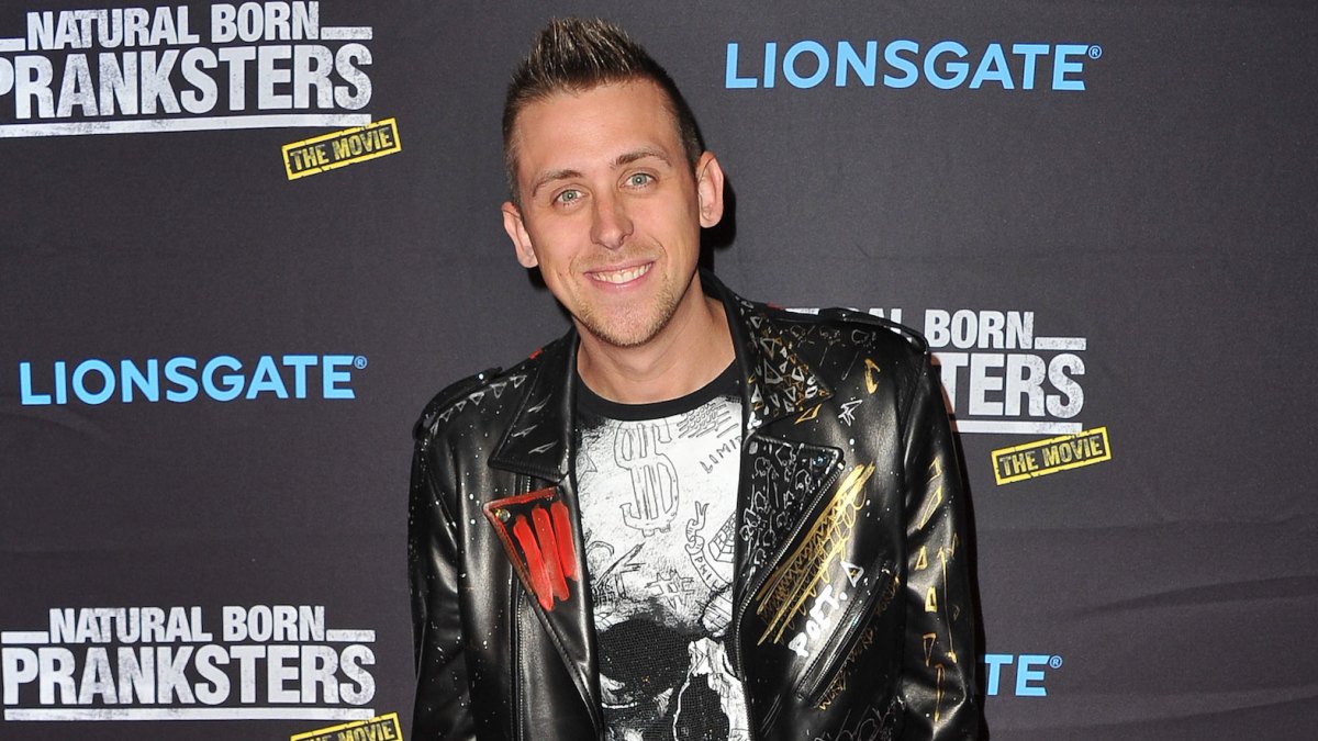 Roman Atwood mother's death mom died youtuber blogger