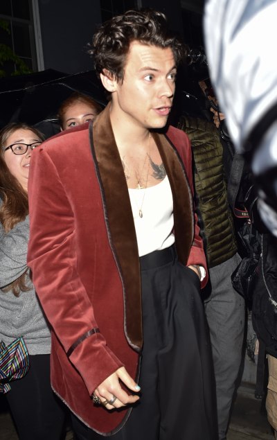 Harry Styles leaving dinner