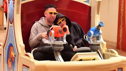 Selena Gomez happy Disneyland