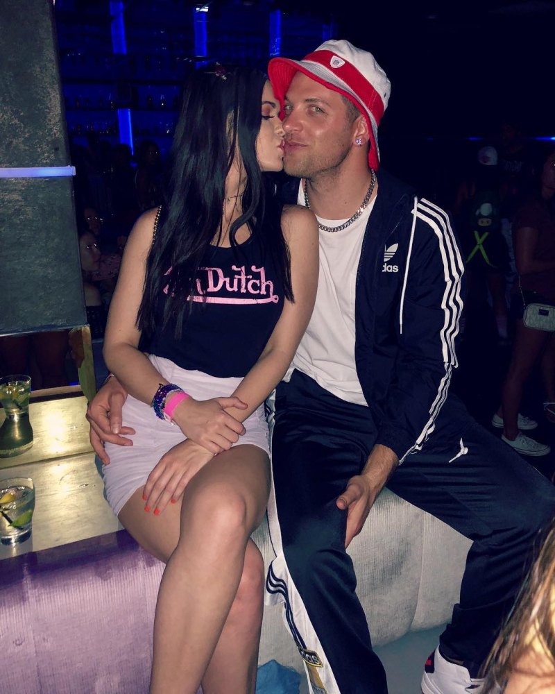 Bachelor Adam Gottschalk Raven Gates 90s party kissing von dutch tank top bucket hat