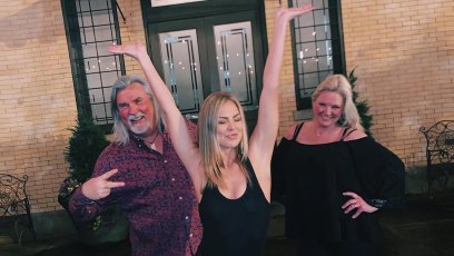 Hannah Brown parents Susanne Robert family bachelorette