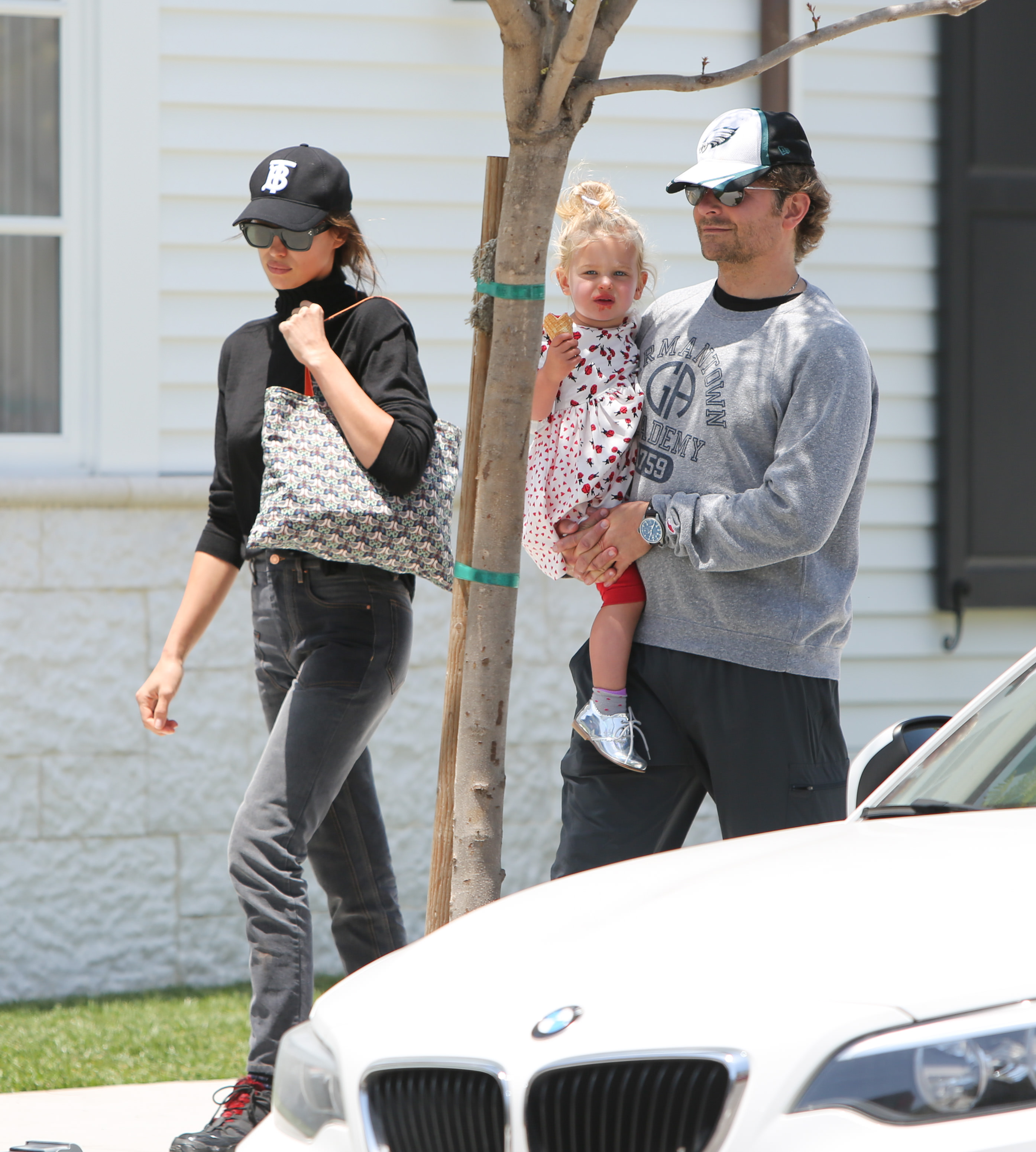 bradley-cooper-irina-shayk-lea